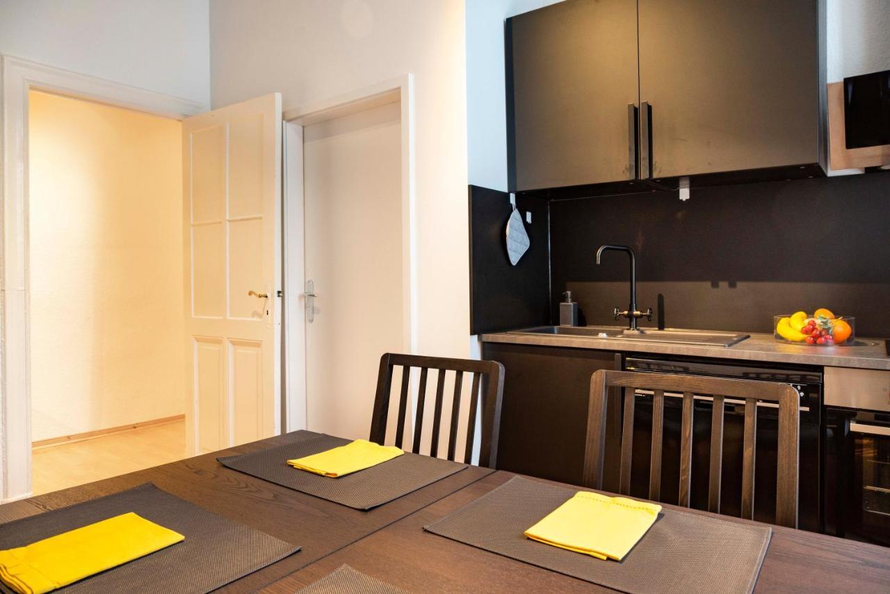 Amazing Apartment 1BR for 7 @Mauerpark PBerg Berlin Bagian luar foto